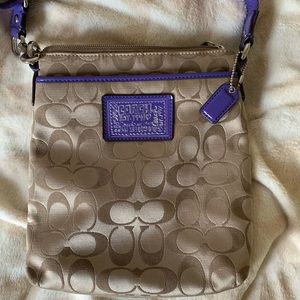 Like new Coach Crossbody Bag